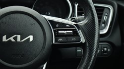 2025 (25) KIA CEED 1.5T GDi ISG 138 GT-Line 5dr 4829446