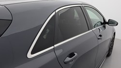 2025 (25) KIA CEED 1.5T GDi ISG 138 GT-Line 5dr 4829439