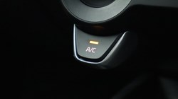 2022 (72) KIA STONIC 1.0T GDi 99 2 5dr 4825766