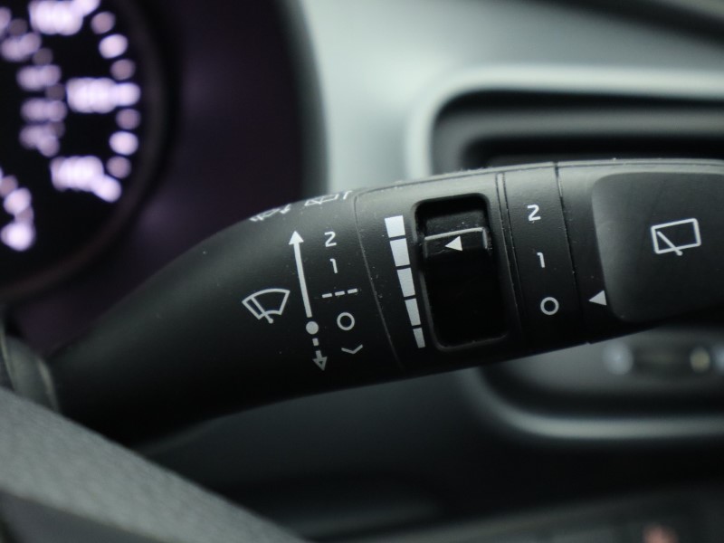 2022 (72) KIA STONIC 1.0T GDi 99 2 5dr 4825771