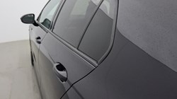 2020 (70) VOLKSWAGEN GOLF 2.0 TDI Life 5dr DSG 4855010