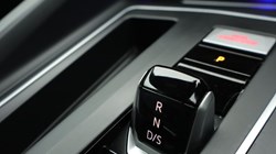 2020 (70) VOLKSWAGEN GOLF 2.0 TDI Life 5dr DSG 4855038