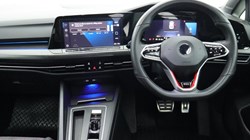 2020 (70) VOLKSWAGEN GOLF 2.0 TDI Life 5dr DSG 4855026