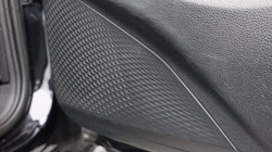 2020 (70) VOLKSWAGEN GOLF 2.0 TDI Life 5dr DSG 4855013