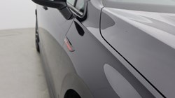 2020 (70) VOLKSWAGEN GOLF 2.0 TDI Life 5dr DSG 4855000