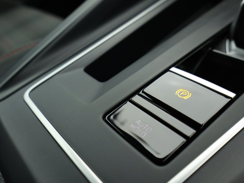 2020 (70) Volkswagen Golf 2.0 TSI GTI Hatchback 5dr Petrol DSG Euro 6 (s/s) (245 ps) 4855039