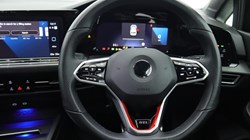 2020 (70) VOLKSWAGEN GOLF 2.0 TDI Life 5dr DSG 4855027