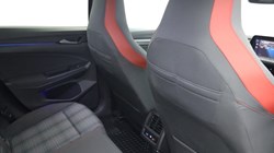 2020 (70) VOLKSWAGEN GOLF 2.0 TDI Life 5dr DSG 4855024