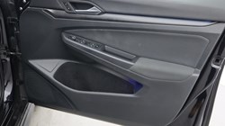 2020 (70) VOLKSWAGEN GOLF 2.0 TDI Life 5dr DSG 4855012