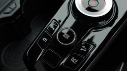 2025 (25) KIA SPORTAGE 1.6T GDi 207 HEV GT-Line S 5dr Auto 4836491