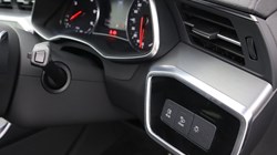 2019 (19) AUDI A6 40 TDI S Line 5dr S Tronic 4837133