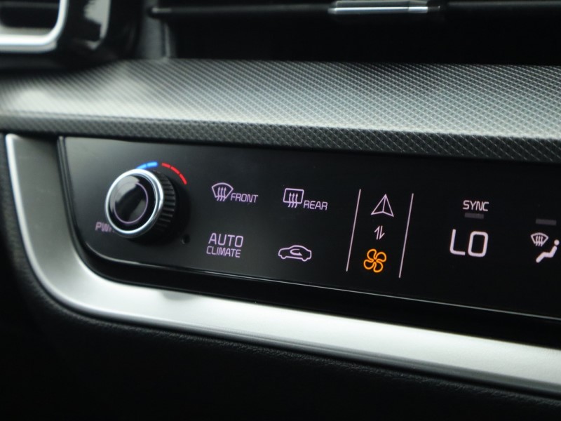 2024 (24) KIA SPORTAGE 1.6T GDi 207 HEV 3 5dr Auto 4887954