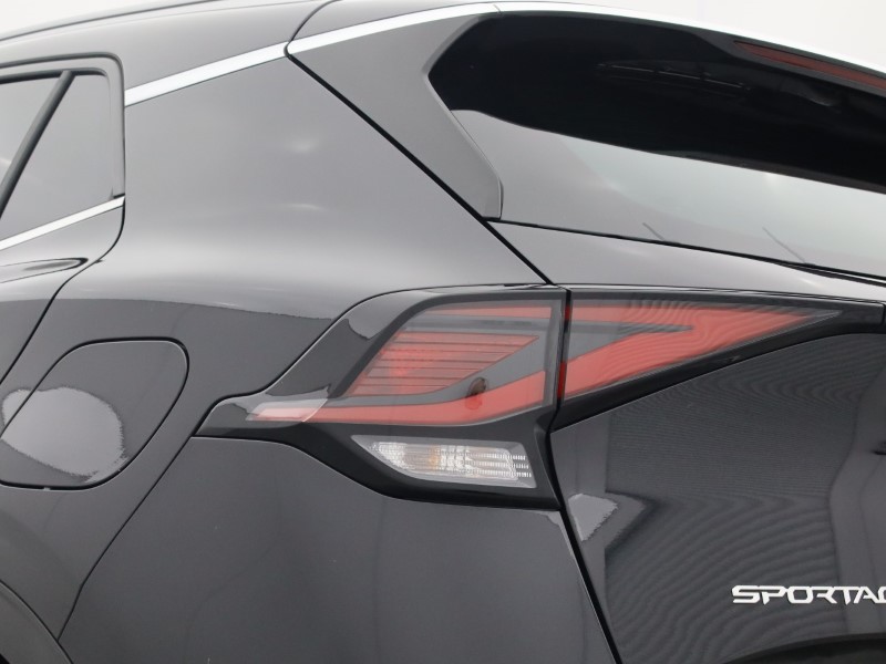 2024 (24) KIA SPORTAGE 1.6T GDi 207 HEV 3 5dr Auto 4887963