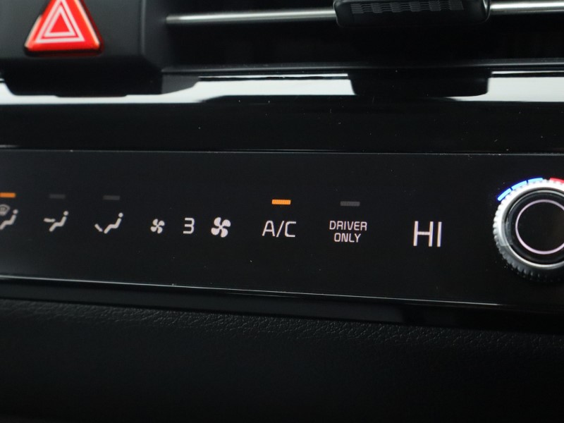 2025 (75) KIA SPORTAGE 1.6T GDi HEV Pure 5dr Auto 4898920