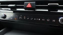 2025 (75) KIA SPORTAGE 1.6T GDi HEV Pure 5dr Auto 4898918