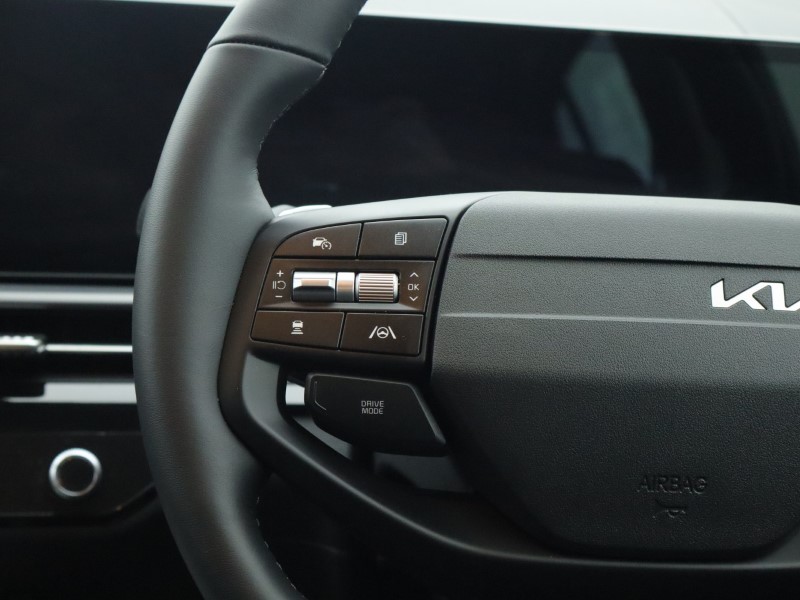 2025 (75) KIA SPORTAGE 1.6T GDi HEV Pure 5dr Auto 4898904