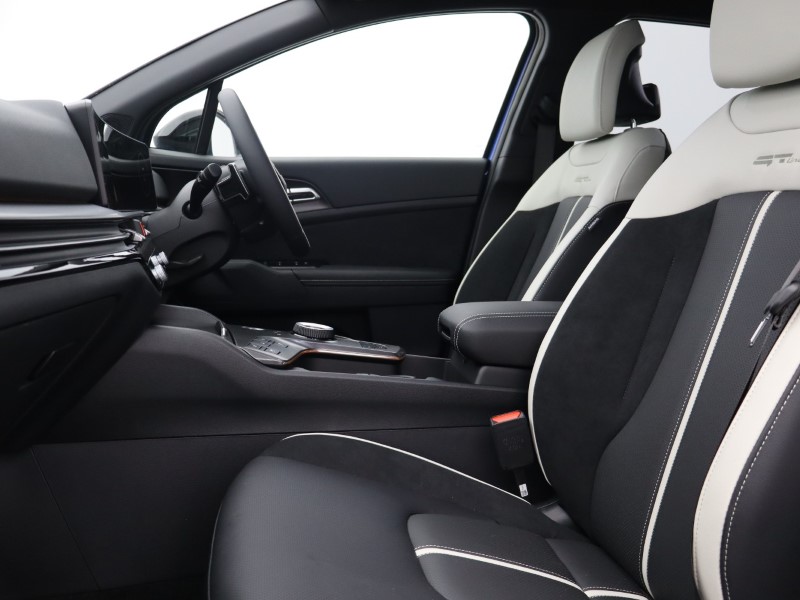 2025 (75) KIA SPORTAGE 1.6T GDi HEV GT-Line S 5dr Auto 4896825