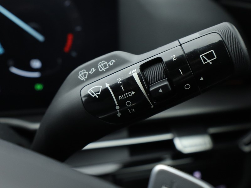 2025 (75) KIA SPORTAGE 1.6T GDi HEV GT-Line S 5dr Auto 4896864