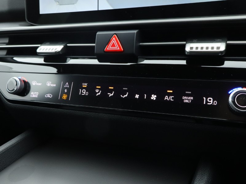 2025 (75) KIA SPORTAGE 1.6T GDi HEV GT-Line S 5dr Auto 4896854