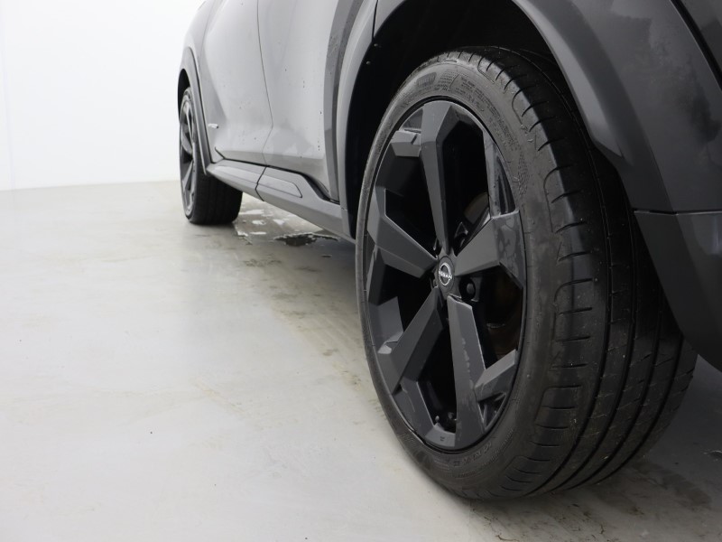 2022 (22) NISSAN JUKE 1.6 Hybrid Premiere Edition 5dr Auto 4937479