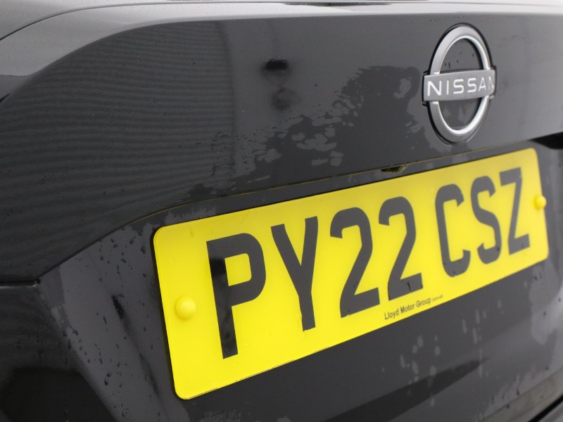 2022 (22) NISSAN JUKE 1.6 Hybrid Premiere Edition 5dr Auto 4937475