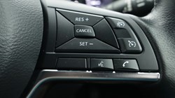 2022 (22) NISSAN JUKE 1.6 Hybrid Premiere Edition 5dr Auto 4937500