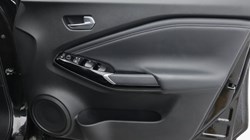 2022 (22) NISSAN JUKE 1.6 Hybrid Premiere Edition 5dr Auto 4937483