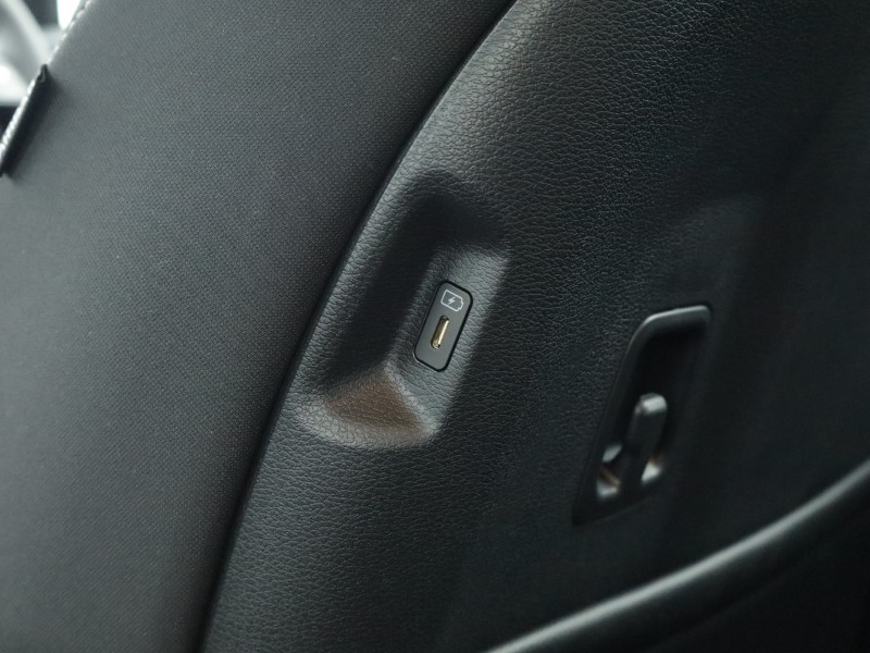 2025 (75) KIA SPORTAGE 1.6T GDi HEV Pure 5dr Auto 4900038