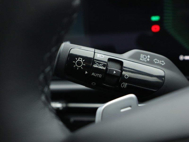 2025 (75) KIA SPORTAGE 1.6T GDi HEV Pure 5dr Auto 4900063