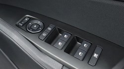 2025 (75) KIA SPORTAGE 1.6T GDi HEV Pure 5dr Auto 4900042