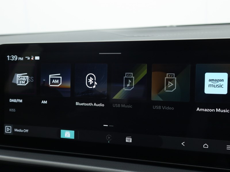 2025 (75) KIA SPORTAGE 1.6T GDi HEV Pure 5dr Auto 4900050