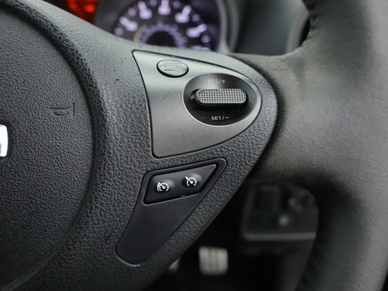 2017 (17) NISSAN JUKE 1.6 DiG-T Nismo RS 5dr 4907349