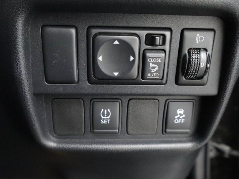 2017 (17) NISSAN JUKE 1.6 DiG-T Nismo RS 5dr 4907351