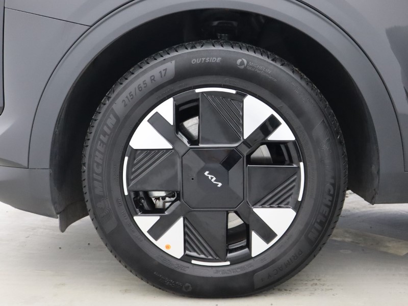 2025 (75) KIA SPORTAGE 1.6T GDi HEV Pure 5dr Auto 4914864