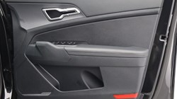 2025 (75) KIA SPORTAGE 1.6T GDi HEV Pure 5dr Auto 4914882