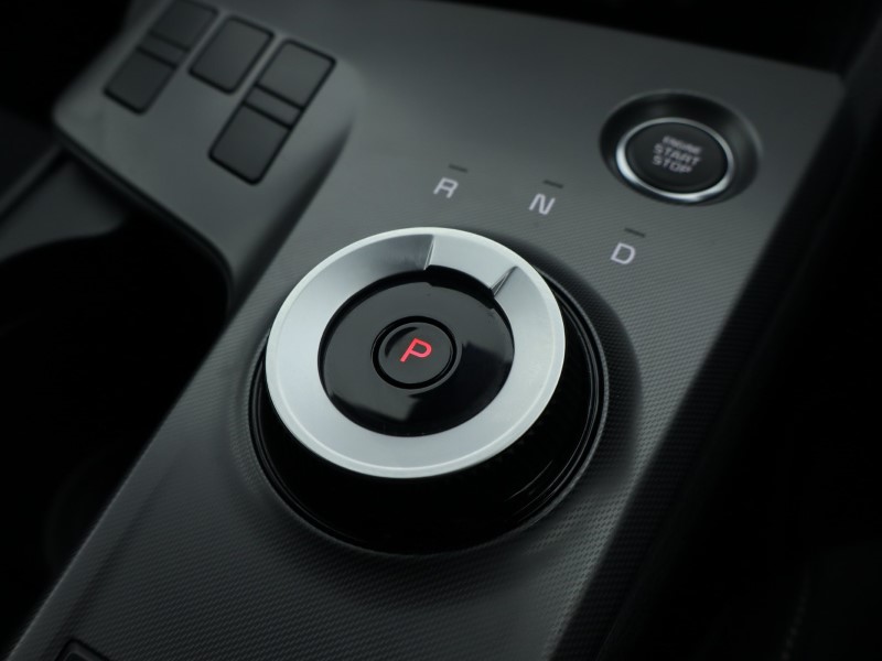 2025 (75) KIA SPORTAGE 1.6T GDi HEV Pure 5dr Auto 4914900