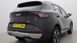 2025 (75) KIA SPORTAGE 1.6T GDi HEV Pure 5dr Auto 4914907