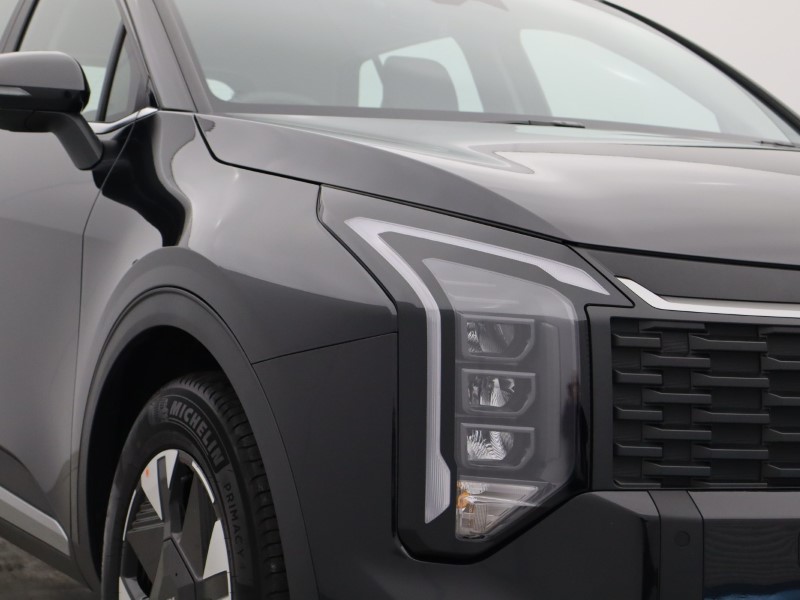 2025 (75) KIA SPORTAGE 1.6T GDi HEV Pure 5dr Auto 4914910