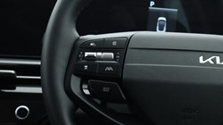 2025 (75) KIA SPORTAGE 1.6T GDi HEV Pure 5dr Auto 4914878