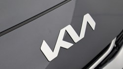 2025 (25) KIA CEED 1.5T GDi ISG 138 GT-Line 5dr 4977134