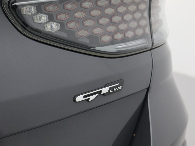 2025 (25) KIA CEED 1.5T GDi ISG 138 GT-Line 5dr 4977130