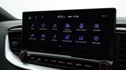 2025 (25) KIA CEED 1.5T GDi ISG 138 GT-Line 5dr 4977144