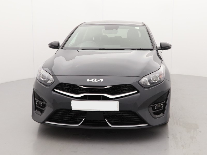 2025 (25) KIA CEED 1.5T GDi ISG 138 GT-Line 5dr 4977118