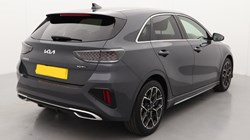 2025 (25) KIA CEED 1.5T GDi ISG 138 GT-Line 5dr 4977124