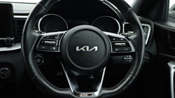 2025 (25) KIA CEED 1.5T GDi ISG 138 GT-Line 5dr 4977121