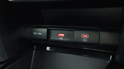 2025 (25) KIA CEED 1.5T GDi ISG 138 GT-Line 5dr 4977152