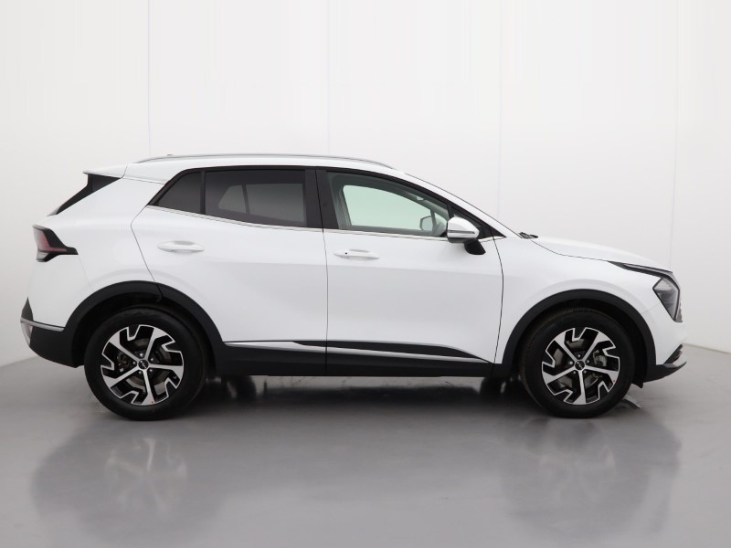 2025 (25) KIA SPORTAGE 1.6T GDi 207 HEV 3 5dr Auto 4979539