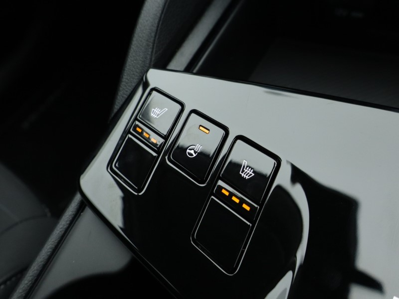 2025 (25) KIA SPORTAGE 1.6T GDi 207 HEV 3 5dr Auto 4979571