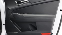 2025 (25) KIA SPORTAGE 1.6T GDi 207 HEV 3 5dr Auto 4979555