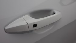 2025 (25) KIA SPORTAGE 1.6T GDi 207 HEV 3 5dr Auto 4979554